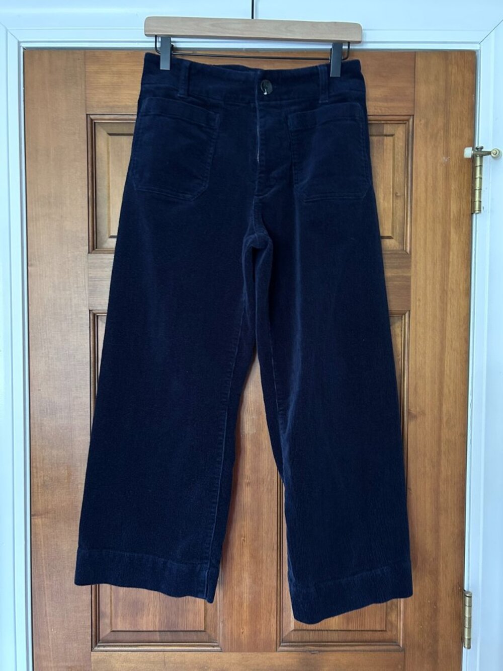 Quince Organic Stretch Courduroy Cropped Wide Leg Pants in Deep Navy